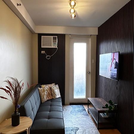 Minimalist 1-Bedroom Condo Unit Casa Timmy Davao Zewnętrze zdjęcie